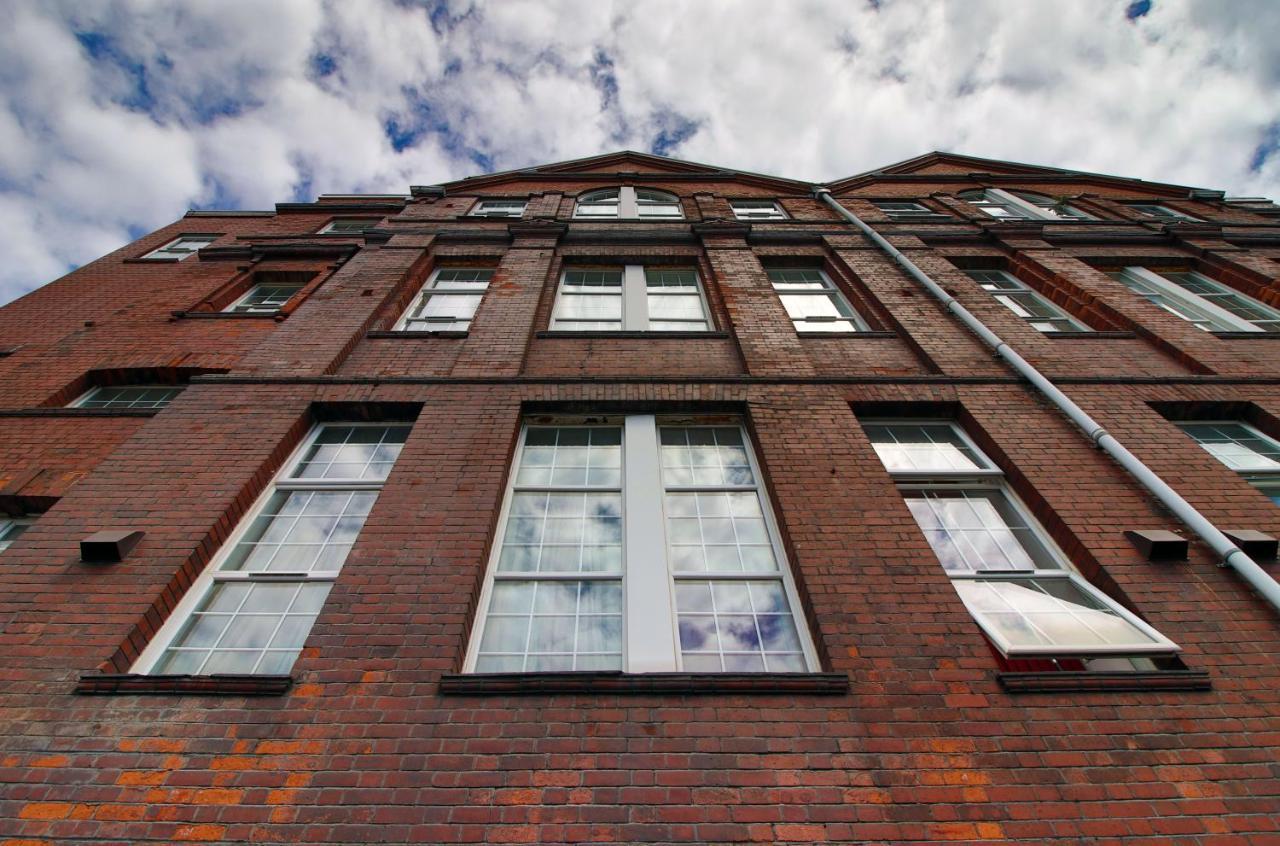 St Thomas Loft Views By Ssw - 2Br, Parking, Sleeps 4, Easy Access To City Centre, Marina, Beach And M4 Swansea Zewnętrze zdjęcie